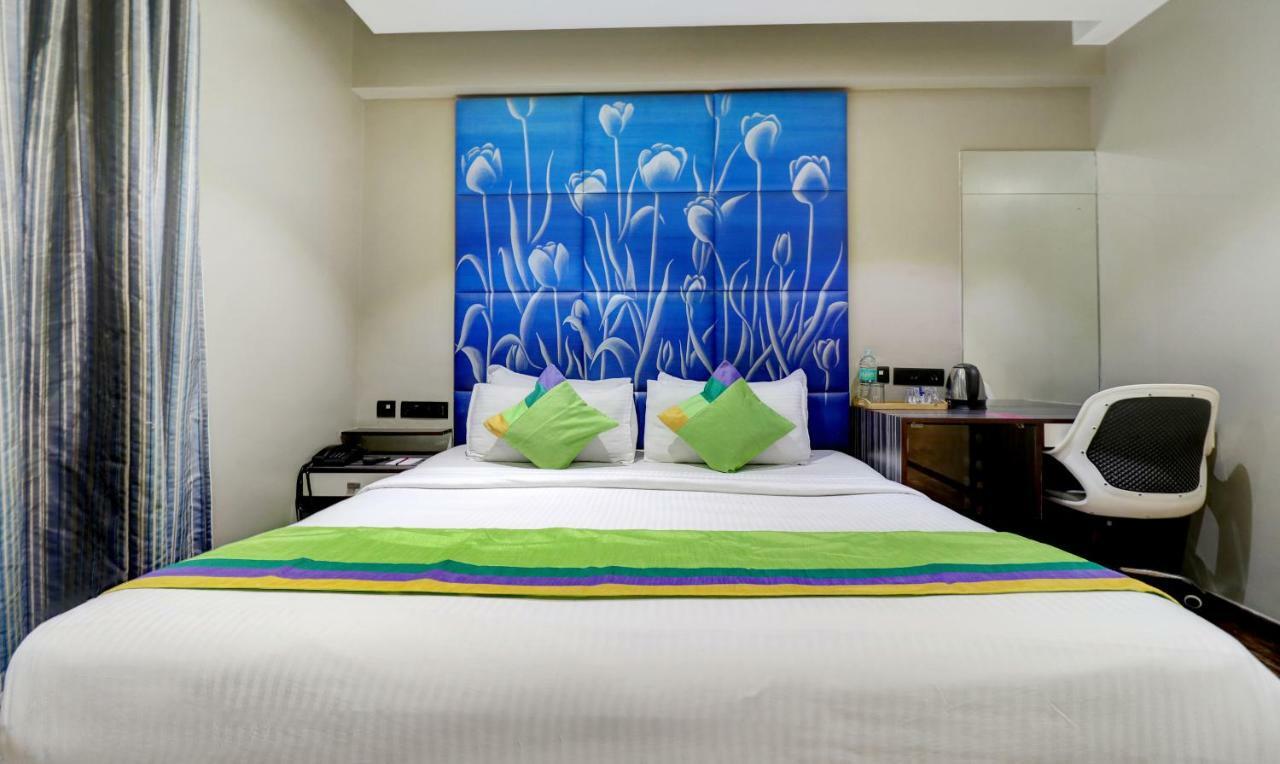 The Spring Hotel Chennai Exterior foto