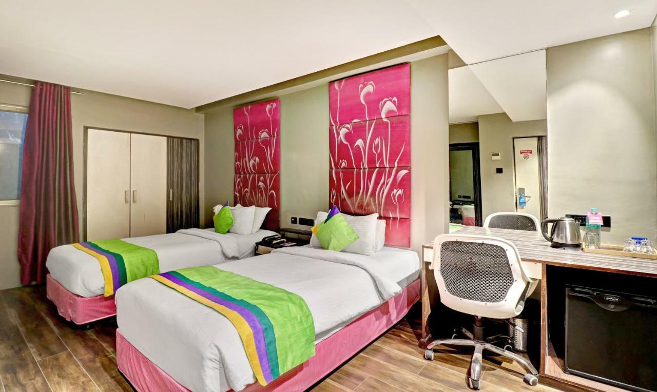 The Spring Hotel Chennai Exterior foto