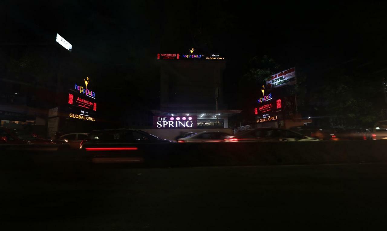 The Spring Hotel Chennai Exterior foto